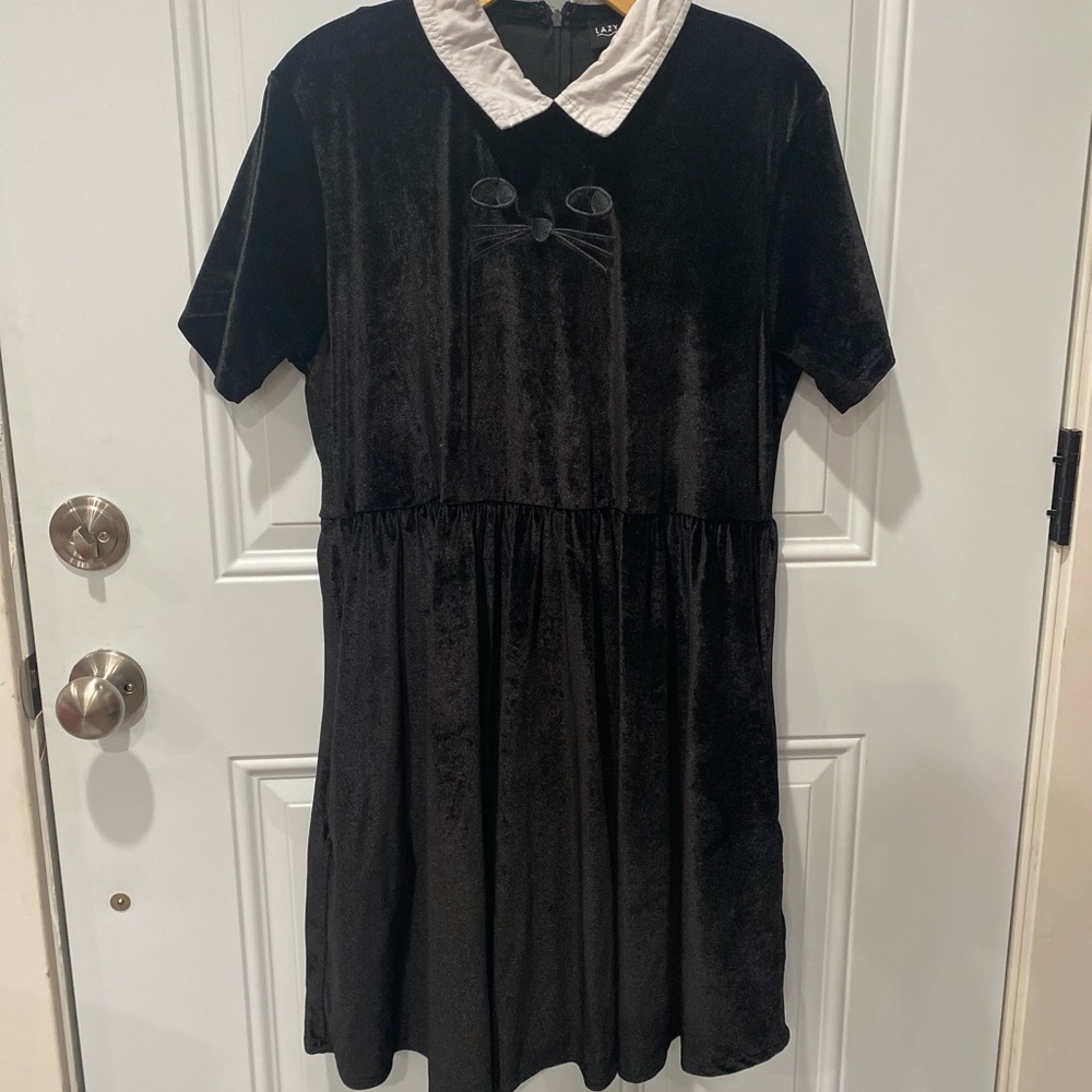 Lazy oaf black velvet cat face dress with white collar. Size ML